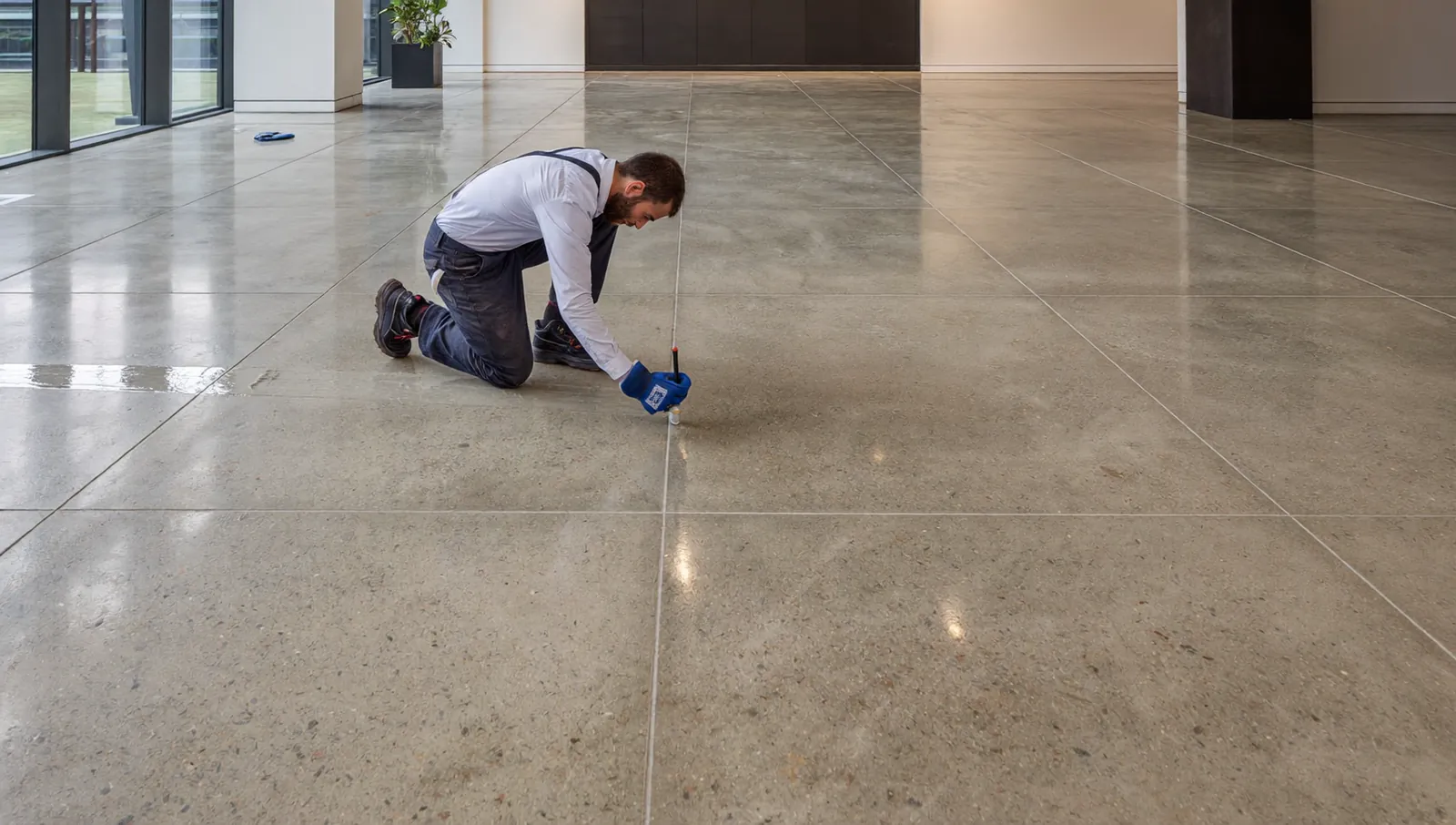 Professional concrete floor sealing in London