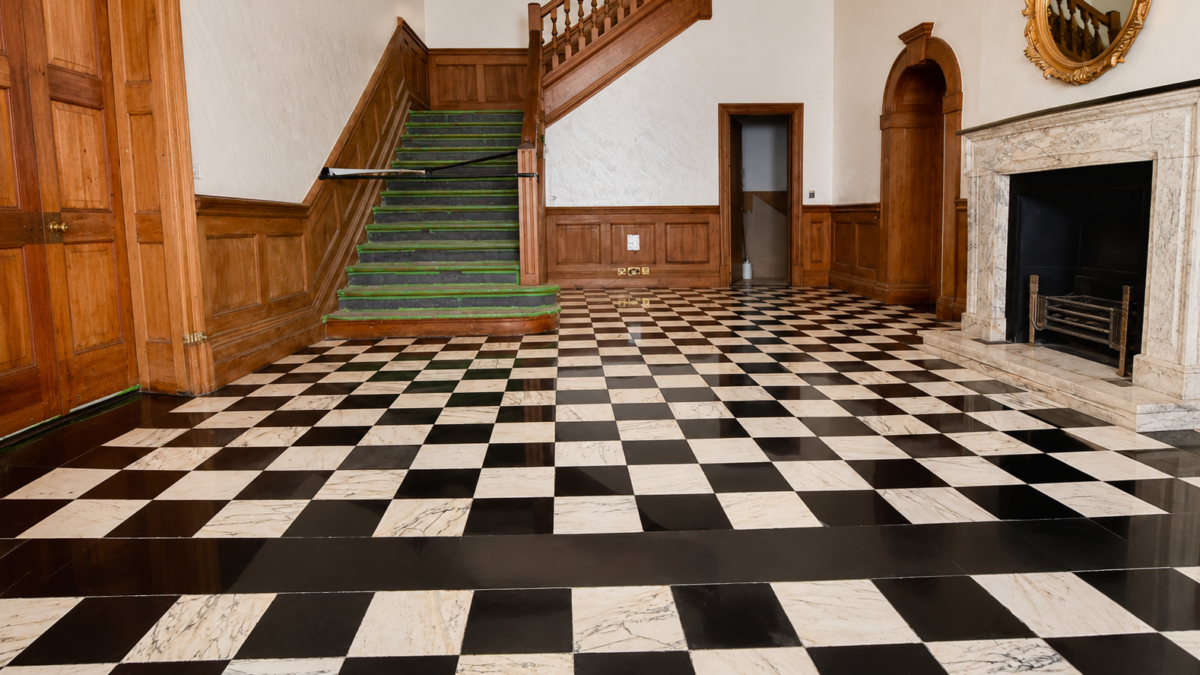 Boutique retail floor