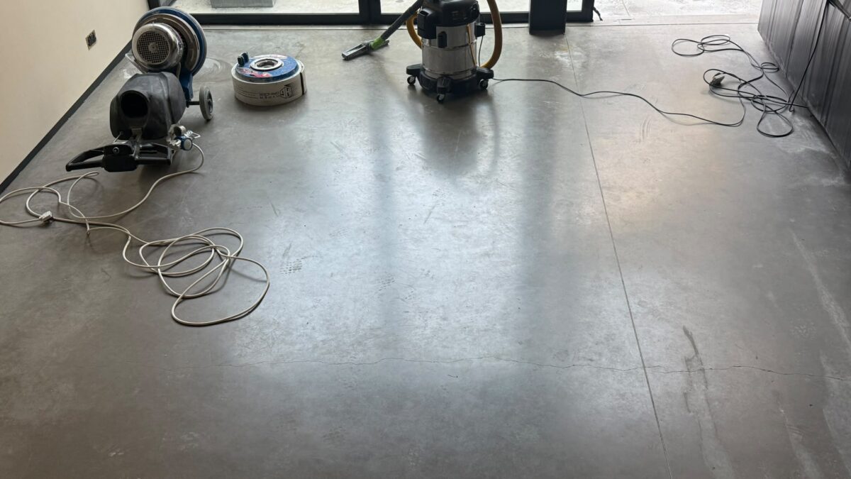 Concrete floor polishing before London